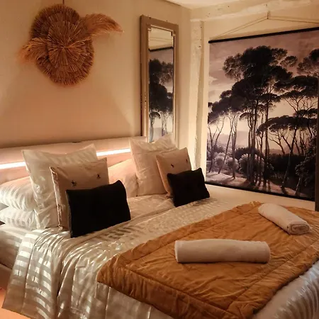 Domaine Valenquercy Bed and Breakfast Cazillac